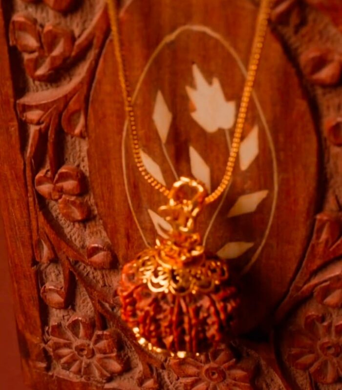 Simple Rudraksha Pendant