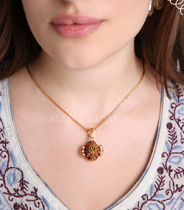 dimond  Pendant